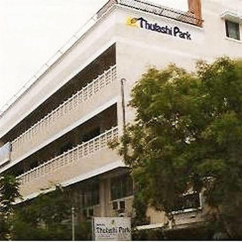 Hotel Thulashi Park เชนไน ภายนอก รูปภาพ