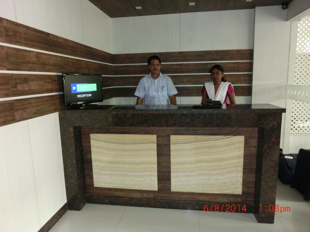 Hotel Thulashi Park เชนไน ภายนอก รูปภาพ